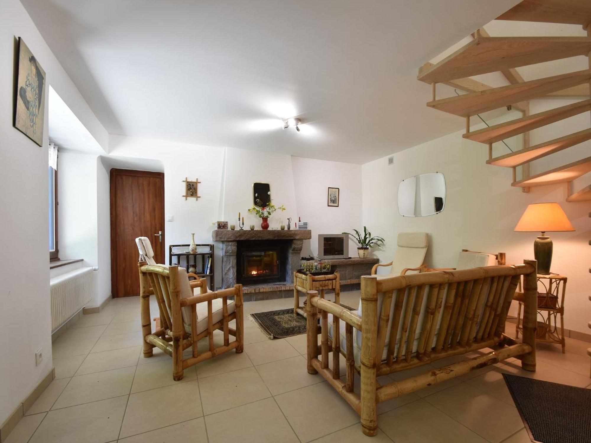 Superb Holiday Home With Private Garden Yvias Extérieur photo