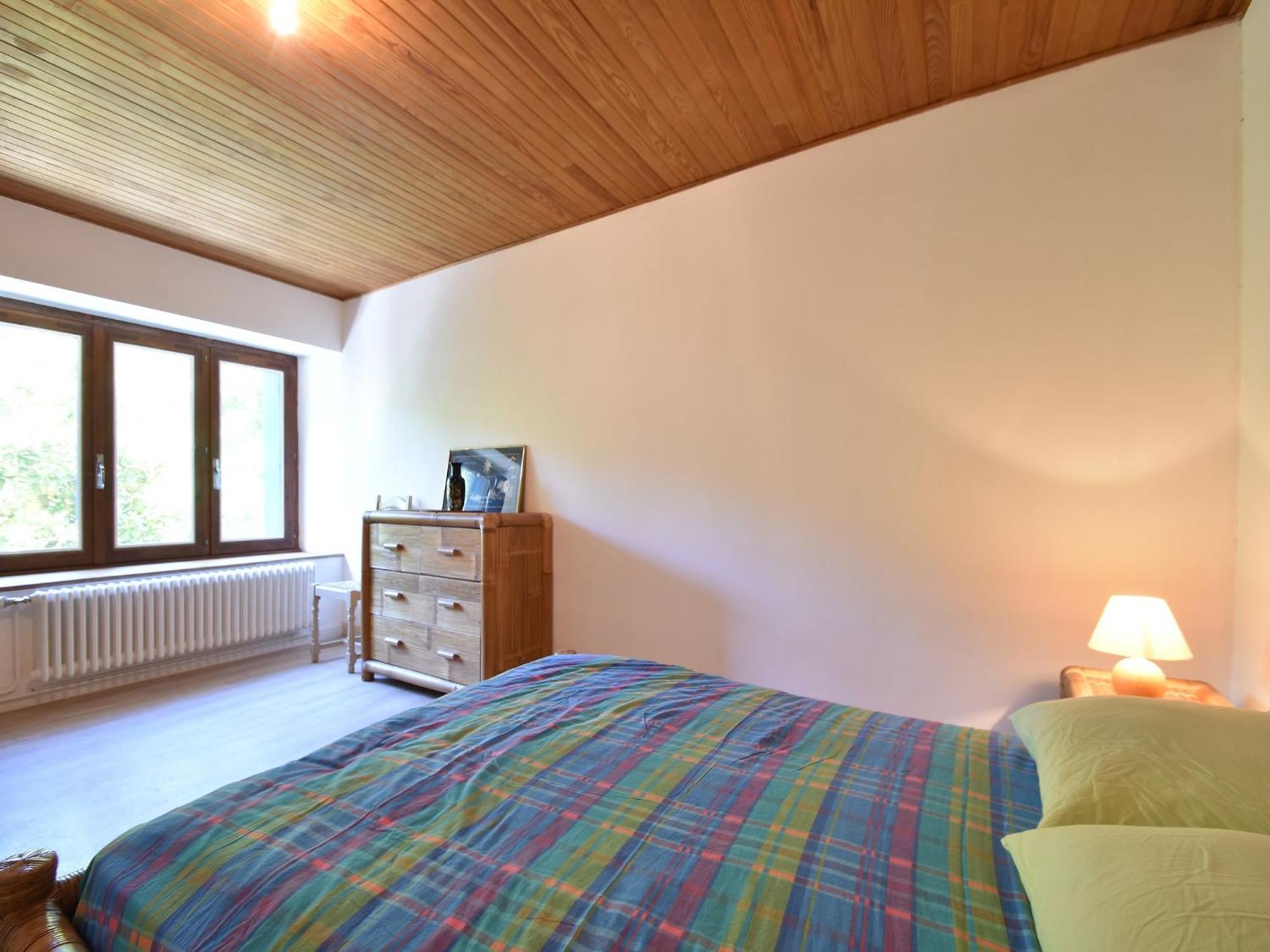Superb Holiday Home With Private Garden Yvias Extérieur photo